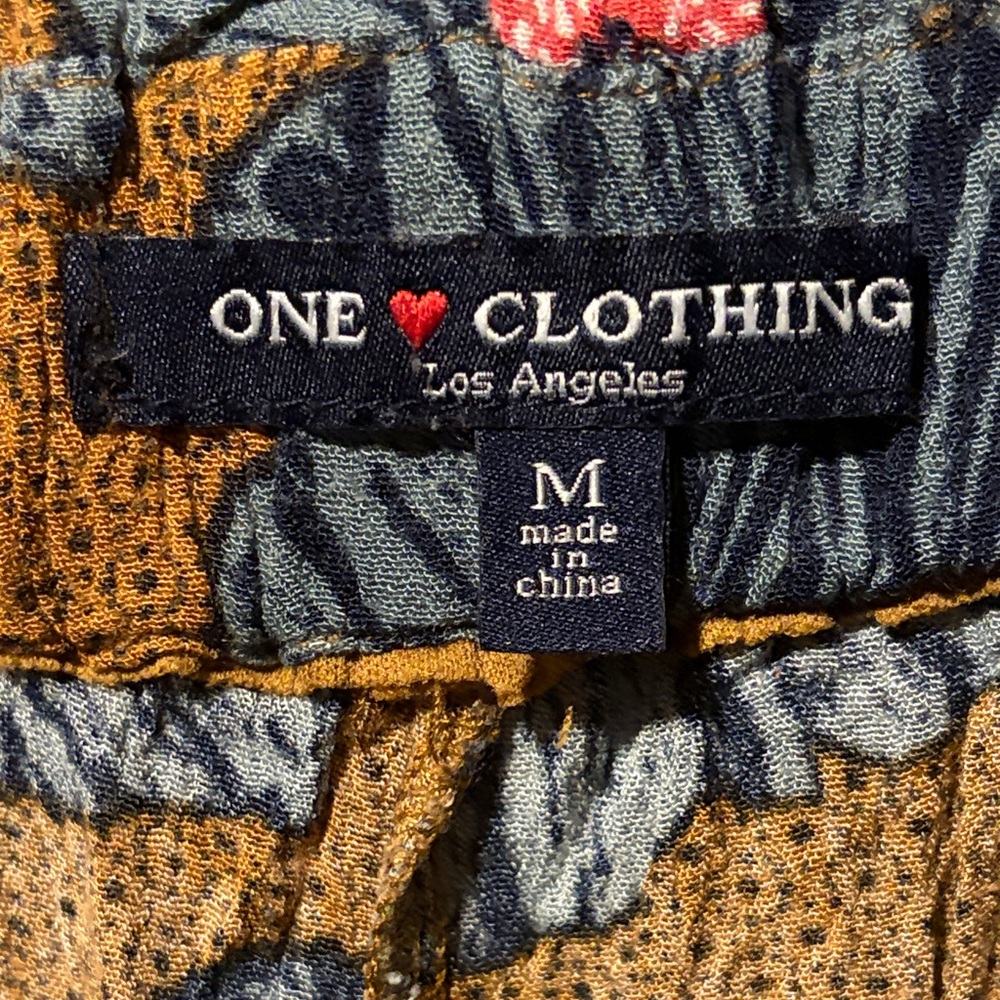 One ❤️ Clothing Los Angeles Mustard Floral Patterned Women's Pants - Picture 4 of 5